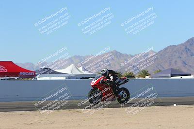 media/Nov-06-2023-Moto Forza (Mon) [[ce023d0744]]/4-Beginner Group/Session 4 (Finish Line Checker)/